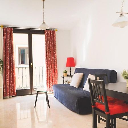 Centrico Apartamento En Calle Carreteria - Malaga Ngoại thất bức ảnh