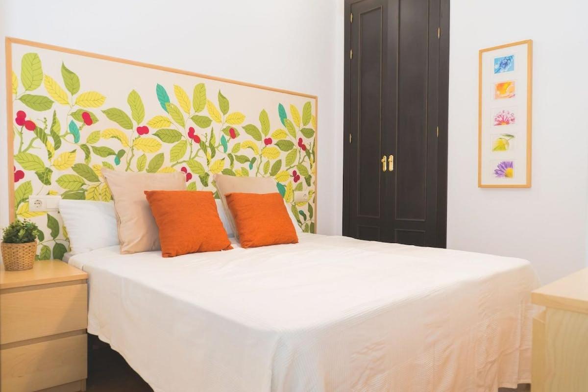 Centrico Apartamento En Calle Carreteria - Malaga Ngoại thất bức ảnh